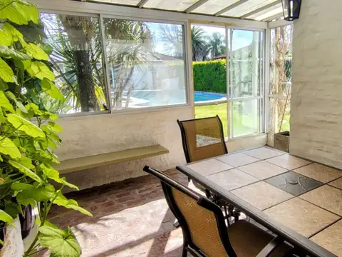 Casa en Venta en Manuel B Gonnet, USD 160.000