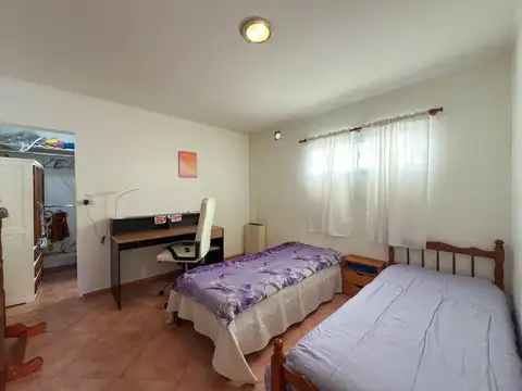Depto Tipo Casa 4 ambientes con 2 baños