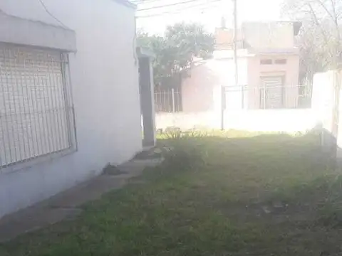 Casa en Venta en Morón, USD 98.000