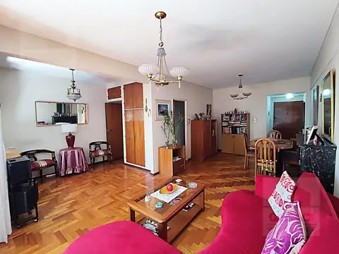 Departamento 4 ambientes con 3 baños