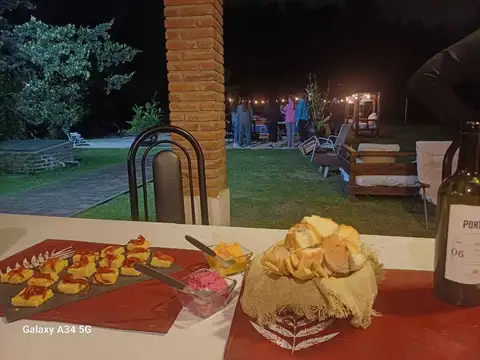 Casa 5 ambientes con 2 baños