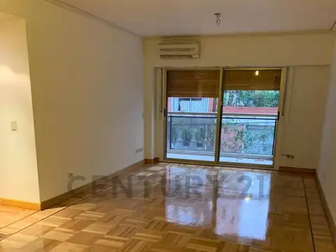 3 de Febrero 1800, Piso 2