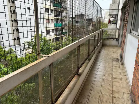 Departamento 4 ambientes con 2 baños