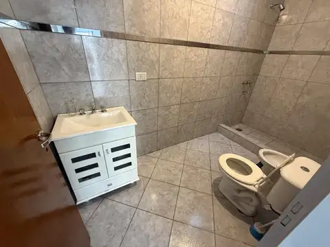 Departamento en Venta en Villa Dominico, USD 56.000