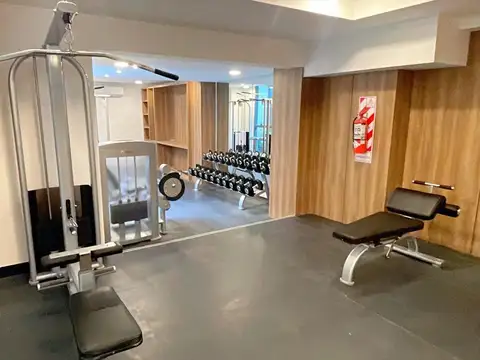 OFICINA 93 m2 en VENTA  impecable  piso alto