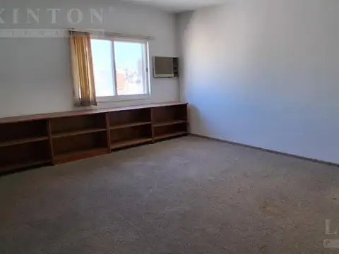 Oficina 2 ambientes con 1 baño