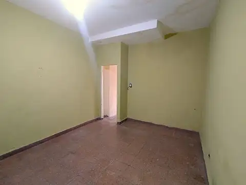 Manuela Pedraza 600