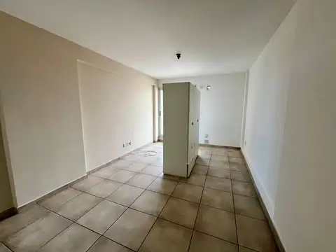 Departamento en Alquiler en Echesortu, $ 350.000