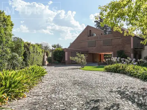 Casa en venta en Olivos Golf Club