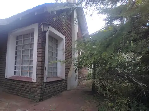 Paseo 110 entre avenidas 5 y 6