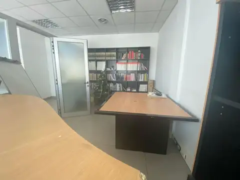 ALQUILER OFICINA PISO EXCLUSIVO- Opcional 2 cocheras.