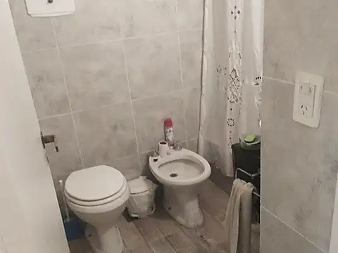 Departamento en Alquiler en Parque Rivadavia, $ 650.000