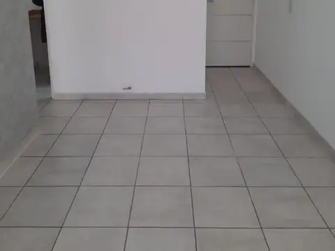 Av. Francia 1115 , Piso 1