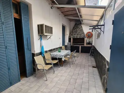 Depto Tipo Casa en Venta de 4 ambientes