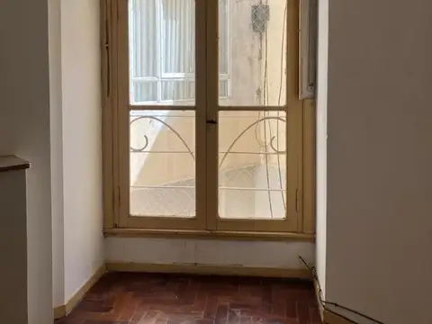 Departamento en Alquiler en Coghlan, $ 800.000