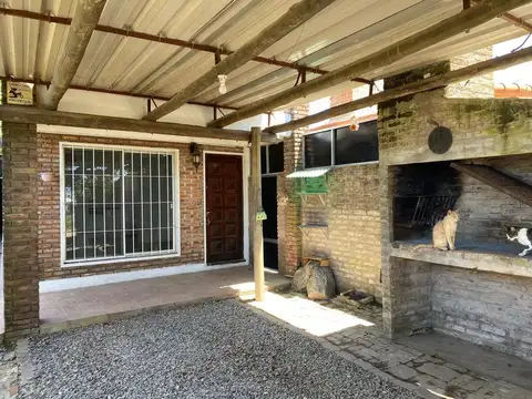 Casa en Alquiler de 2 dormitorios