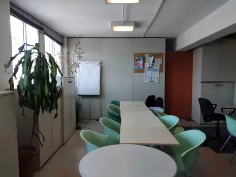 Oficina en Alquiler 70 años
