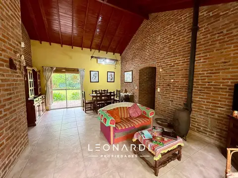 Casa en Venta con 1 cochera