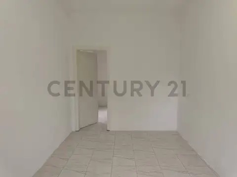 Casa en Venta en Los Hornos, USD 74.000