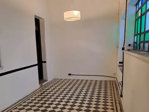 Deposito en alquiler en Olivos
