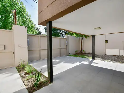 Casa en Venta en Manuel B Gonnet, USD 210.000