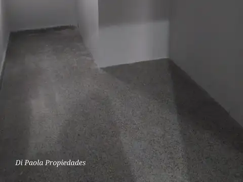 Depto Tipo Casa en Alquiler 50 años