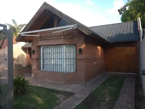 Casa en Venta en Monte Grande, USD 159.000