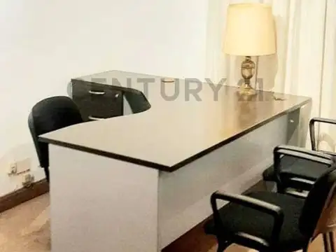 Oficina 3 ambientes con 1 baño