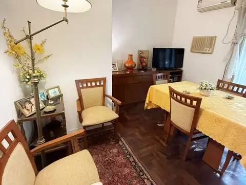 Depto Tipo Casa 2 ambientes con 1 baño