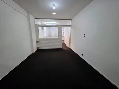 Once (Av. Pueyrredón 468) Alquiler Oficina/consultorio. 2 despachos. 30m2