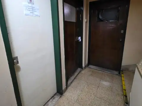 Once (Av. Pueyrredón 468) Alquiler Oficina/consultorio. 2 despachos. 30m2