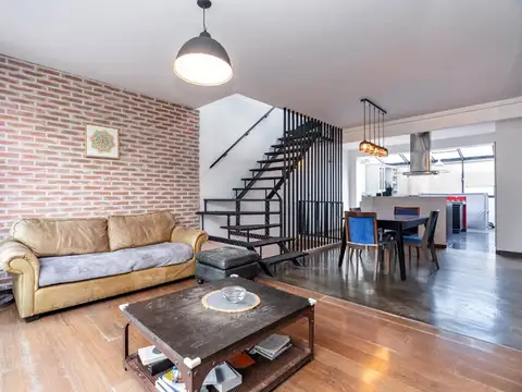 Depto Tipo Casa en Venta de 3 ambientes