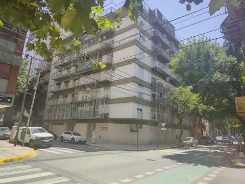 4 AMB EXCEL OPORT TODO EXTER EN ESQUINA SUPER LUMINOSO