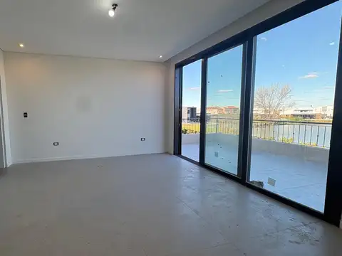 Venta | Casa a estrenar al agua con amplios espacios sociales | El Cantón Norte. GBA Norte
