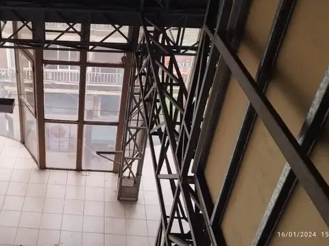 EXCELENTE OFICINA CENTRO DE SAN JUSTO