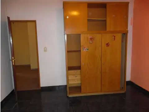 Depto Tipo Casa en Alquiler de 3 ambientes