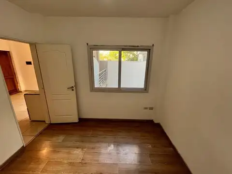 Departamento en Alquiler en San Antonio de Padua, $ 500.000
