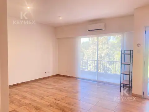 Departamento en Venta con 1 cochera