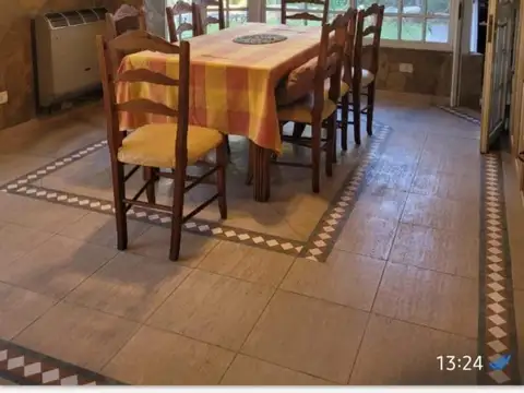 Casa 7 ambientes con 4 baños
