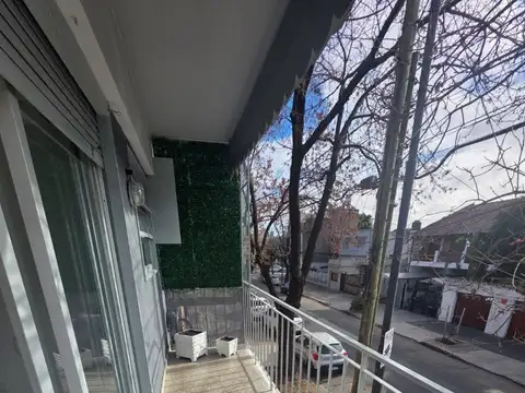 Departamento en Alquiler en Monte Castro, $ 690.000