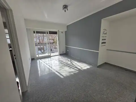 Departamento 2 ambientes 45m2 al frente balcon