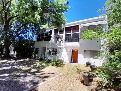 Casa 4 ambientes con 4 baños