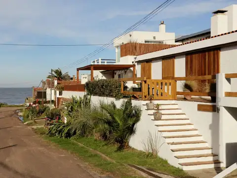 Casa en Alquiler Temporal en La Barra, $ 19.700
