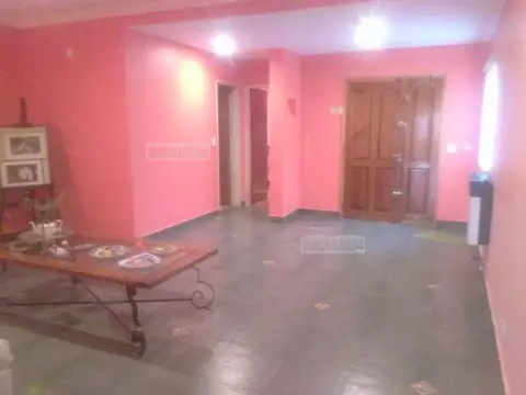 Casa en Venta en Lomas del Mirador, USD 220.000
