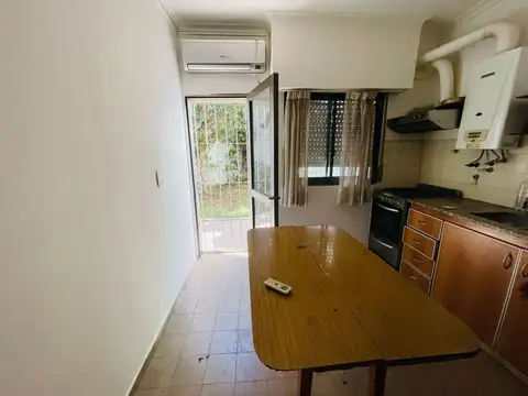 Depto Tipo Casa en Venta de 3 ambientes