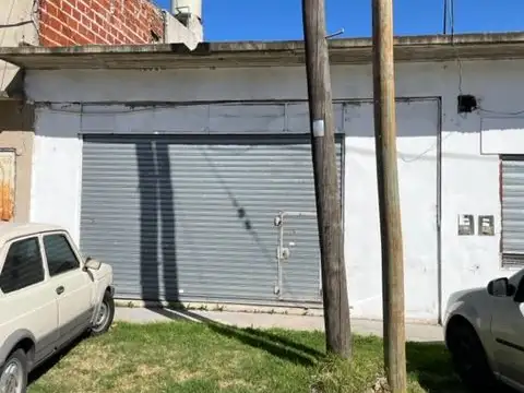 Casa 2 ambientes con 1 baño