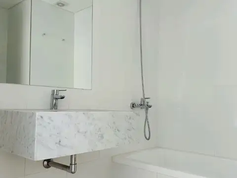 Departamento en Alquiler con 2 cocheras
