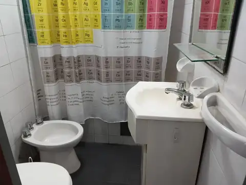 Depto Tipo Casa en Venta en Mataderos, USD 68.000