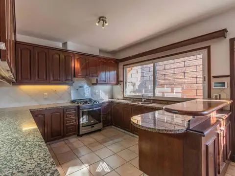 Casa en Alquiler en Carrasco , USD 11.000