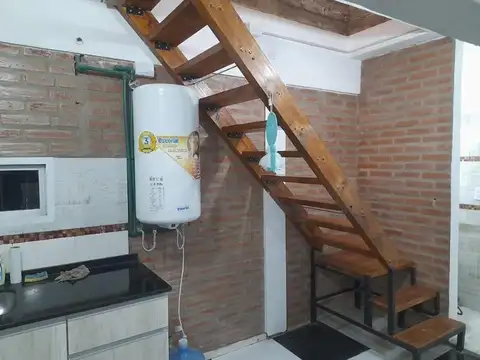 Casa 4 ambientes con 1 baño